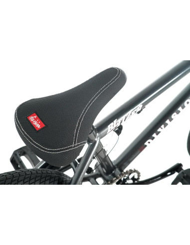 2021 Division Blitzer 18 Metal Grey